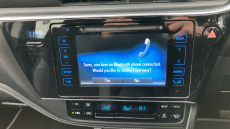 Toyota Auris 1.8 Hybrid Icon Tech TSS 5dr CVT Hybrid Estate